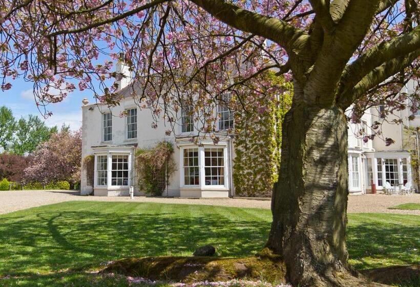 فندق Tickton Grange