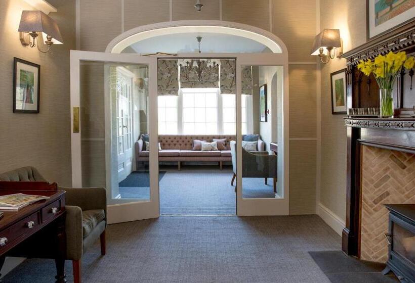 فندق Tickton Grange