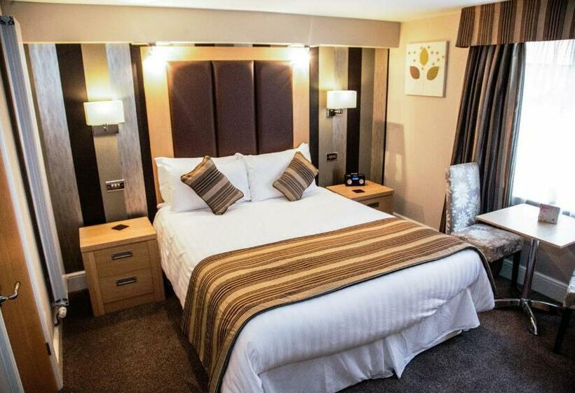 ホテル Trivelles Park