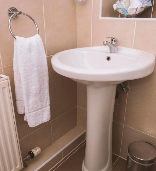 ホテル Trivelles Park