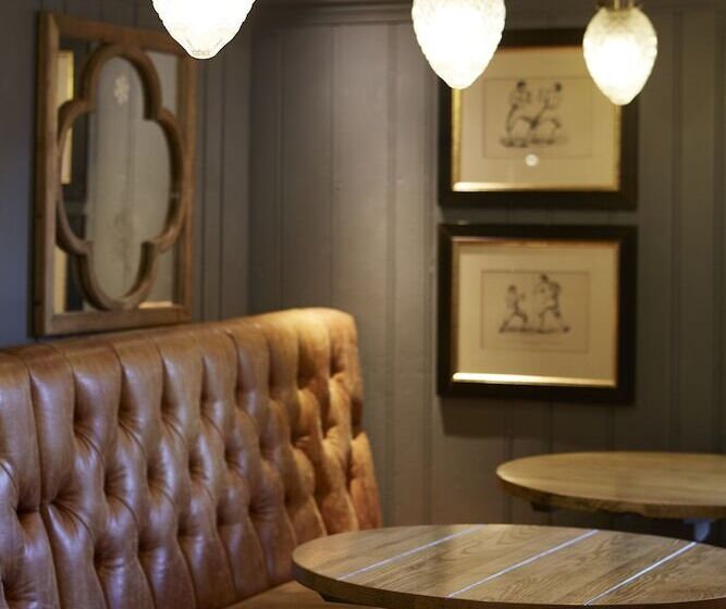 Отель Two Brewers By Chef & Brewer Collection