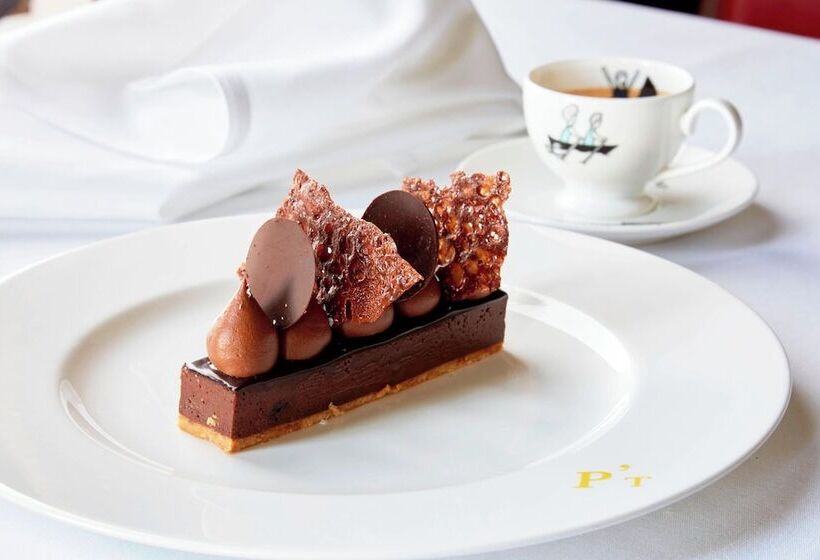 בית מלון כפרי University Arms, Autograph Collection