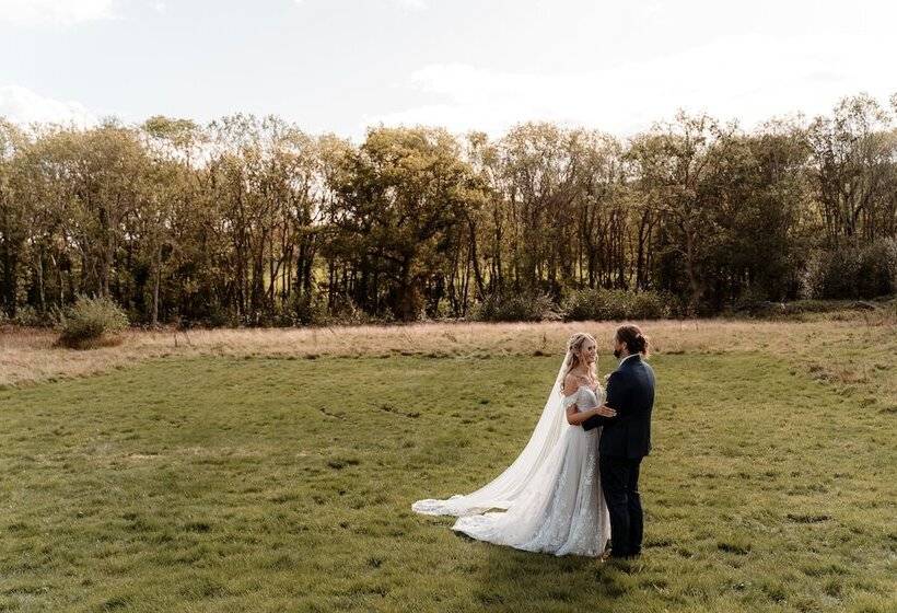 Voco Lythe Hill Hotel & Spa, An Ihg