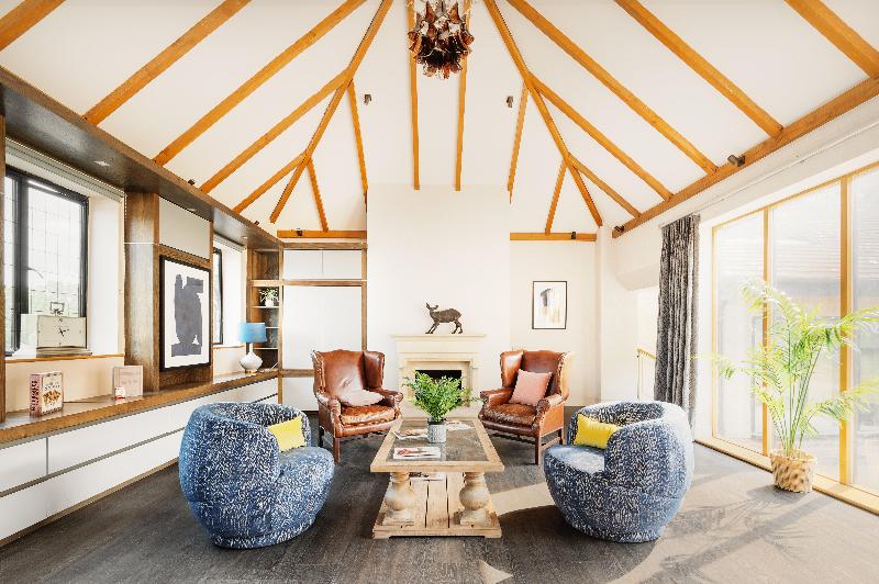 Voco Lythe Hill Hotel & Spa, An Ihg