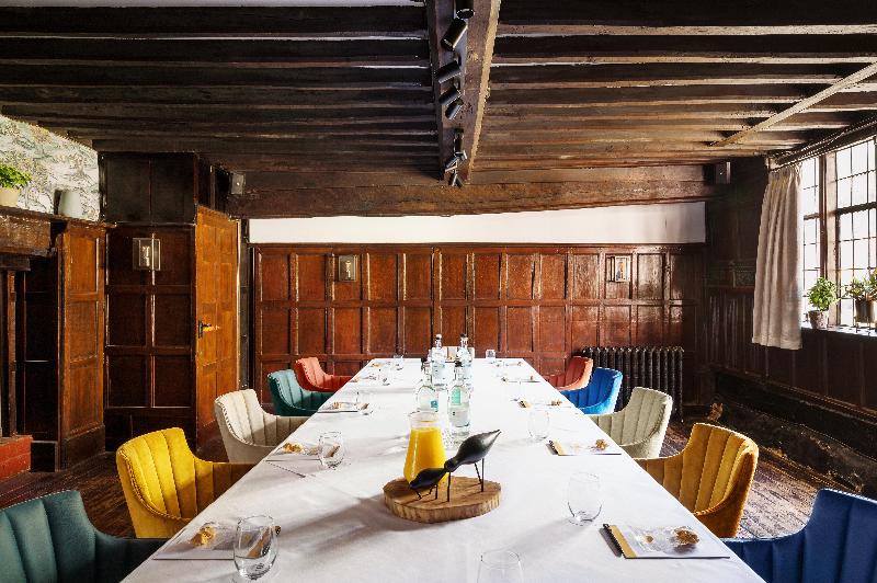 Voco Lythe Hill Hotel & Spa, An Ihg