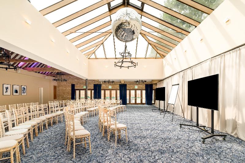 Voco Lythe Hill Hotel & Spa, An Ihg