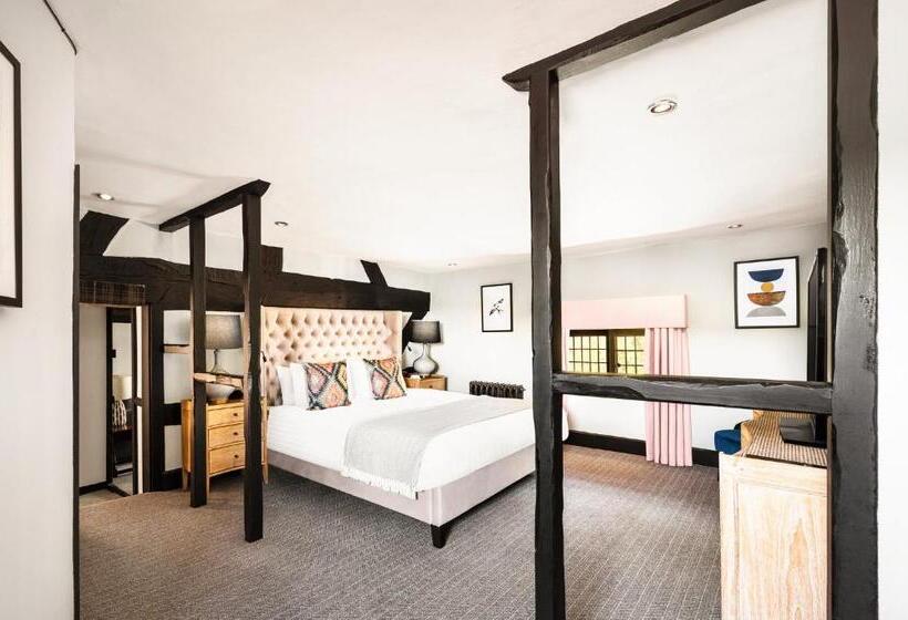 Voco Lythe Hill Hotel & Spa, An Ihg