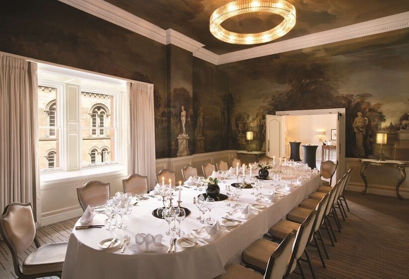 בית מלון כפרי The Caledonian Edinburgh, Curio Collection By Hilton