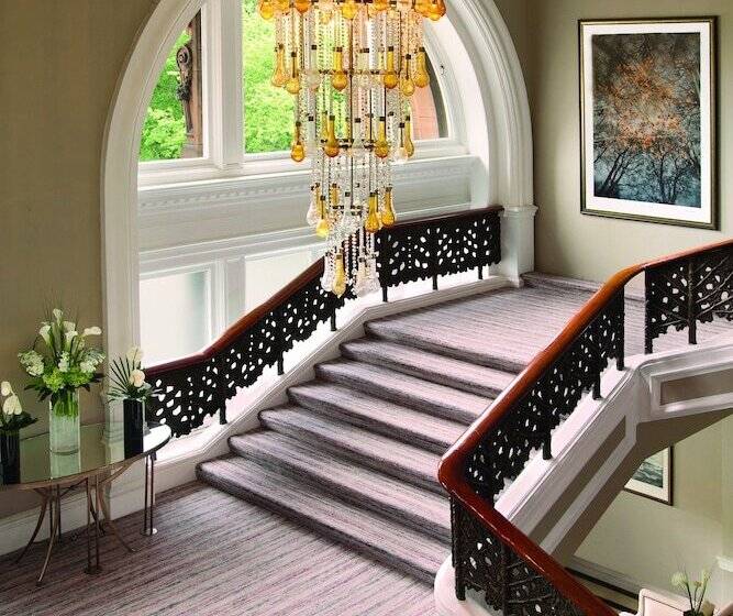 בית מלון כפרי The Caledonian Edinburgh, Curio Collection By Hilton