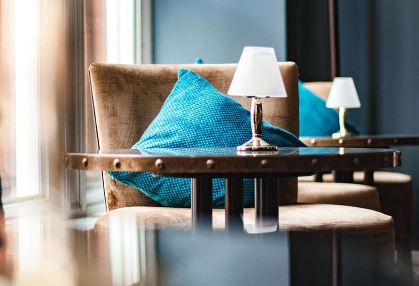 בית מלון כפרי The Caledonian Edinburgh, Curio Collection By Hilton