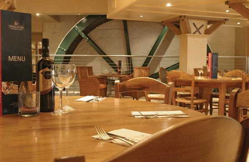 ホテル Waterwheel Inn