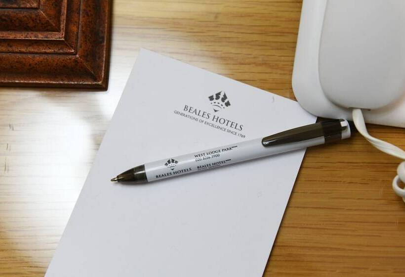 فندق West Lodge Park