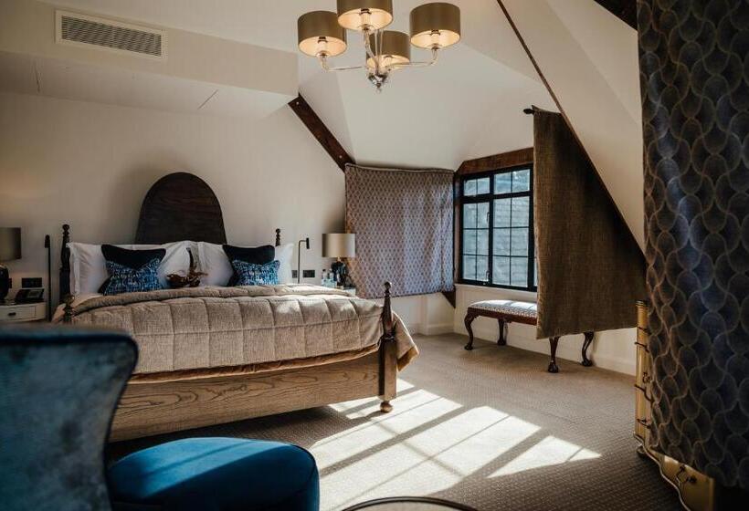 Pennyhill Park Hotel And Spa