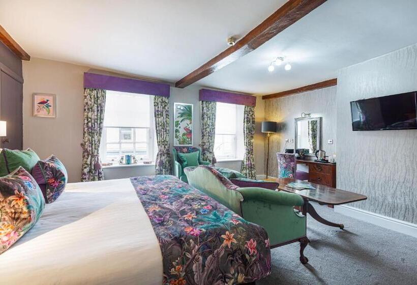 The Crown Hotel, Boroughbridge, North Yorkshire