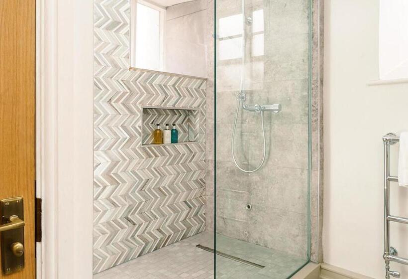 The Manor House Hotel And Golf Club