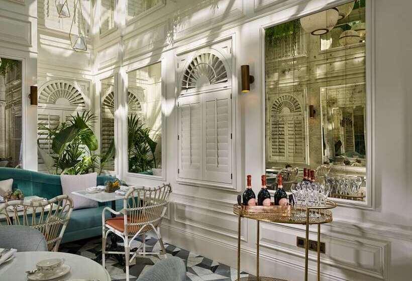 100 Queen S Gate Hotel London, Curio Collection By Hilton