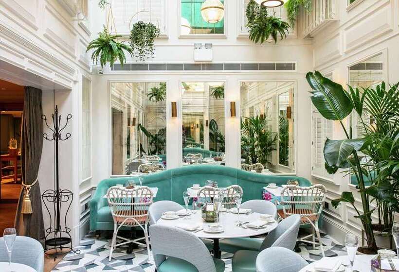 100 Queen S Gate Hotel London, Curio Collection By Hilton