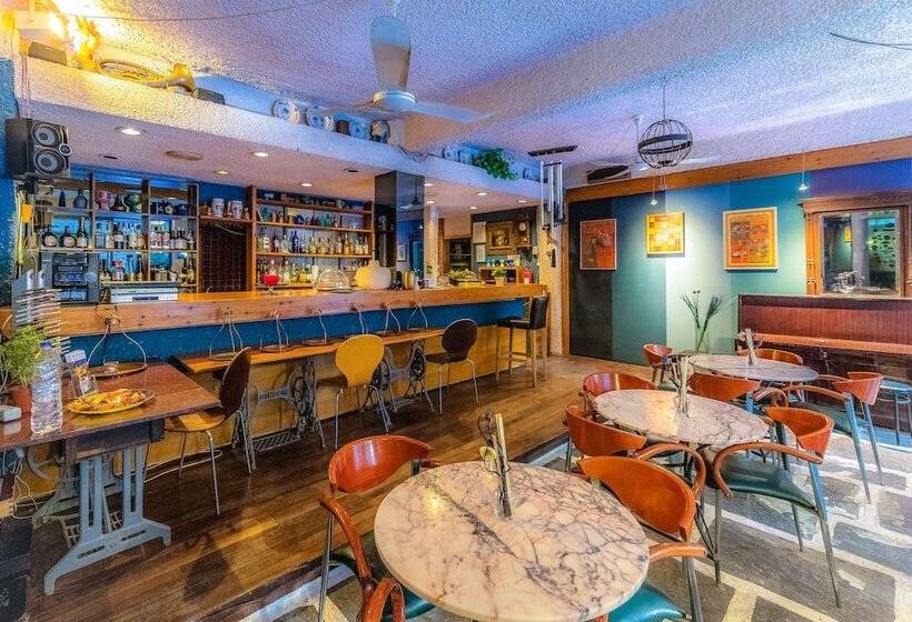 Apollonia Hotel Apartments