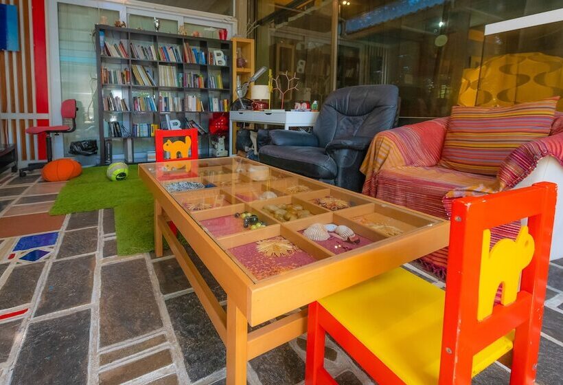 Apollonia Hotel Apartments