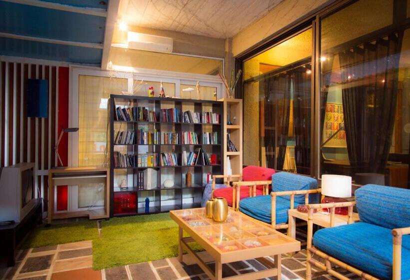 Apollonia Hotel Apartments