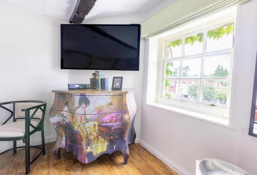 مبيت وإفطار Quob Park Old House Hotel & Spa