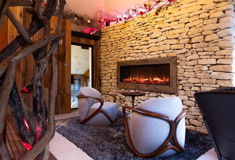 مبيت وإفطار Quob Park Old House Hotel & Spa