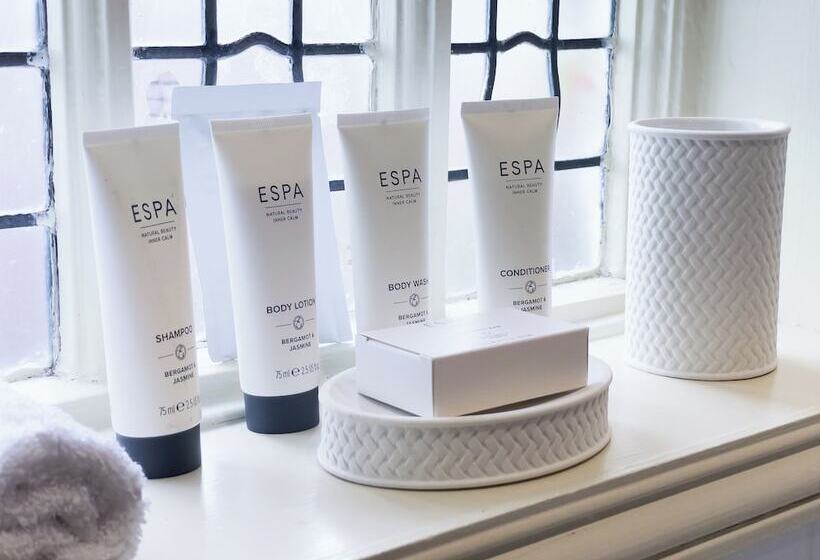 مبيت وإفطار Quob Park Old House Hotel & Spa