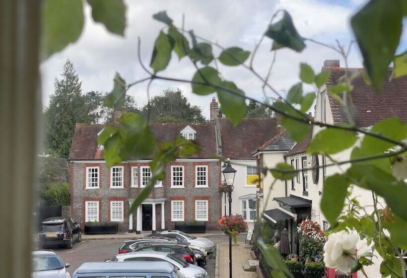 مبيت وإفطار Quob Park Old House Hotel & Spa