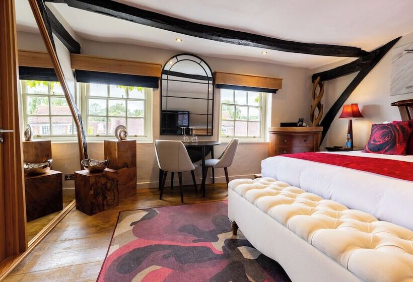 مبيت وإفطار Quob Park Old House Hotel & Spa