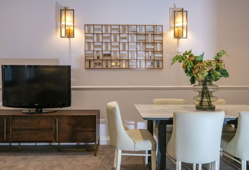 Collingham Serviced Apartments