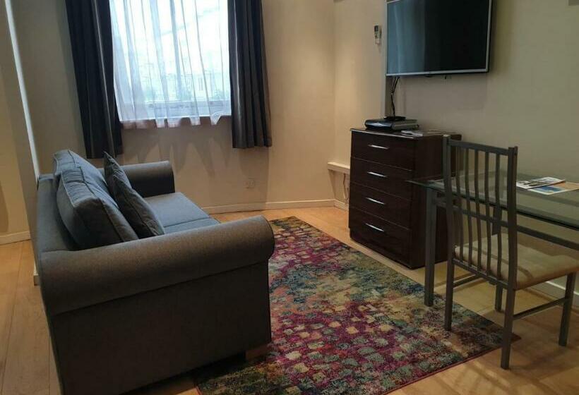 Grand Plaza Serviced Apartments