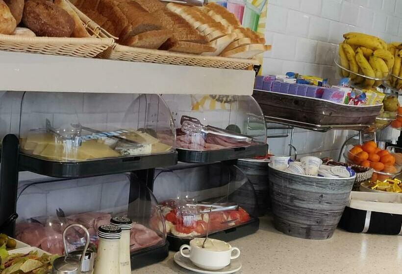 Grand Plaza Serviced Apartments