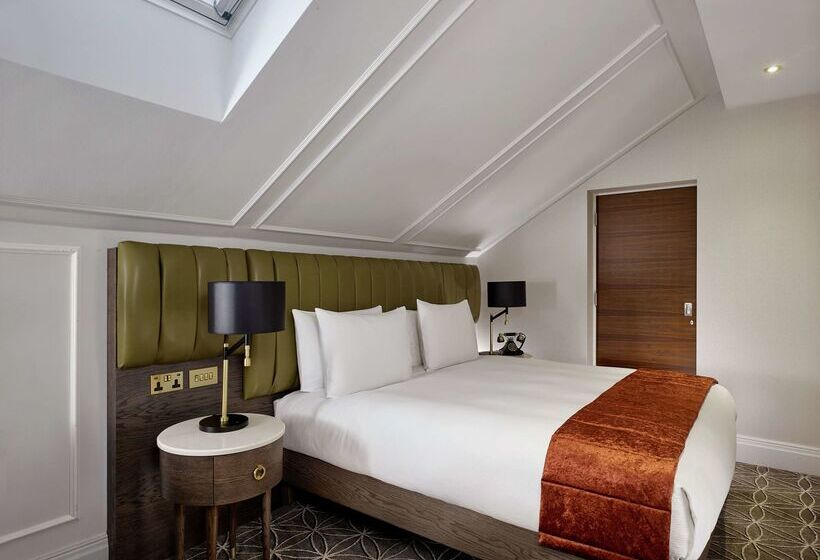 100 Queen S Gate Hotel London, Curio Collection By Hilton