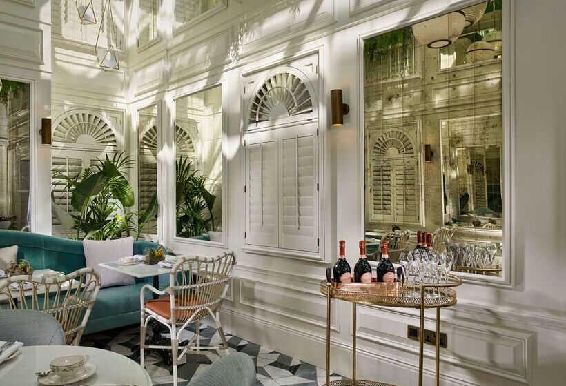 100 Queen S Gate Hotel London, Curio Collection By Hilton