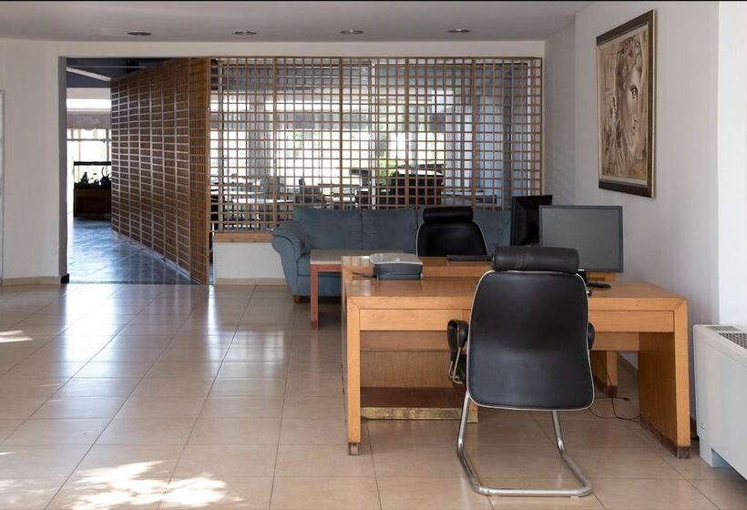 Acharnis Kavallari Hotel Suites