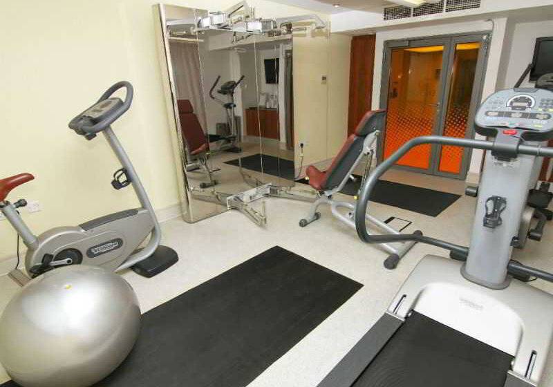 ホテル Ambassadors Bloomsbury