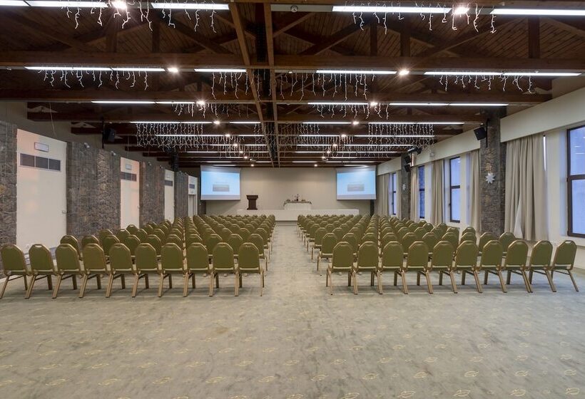 Domotel Anemolia Mountain Resort