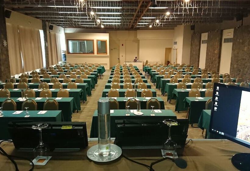 Domotel Anemolia Mountain Resort