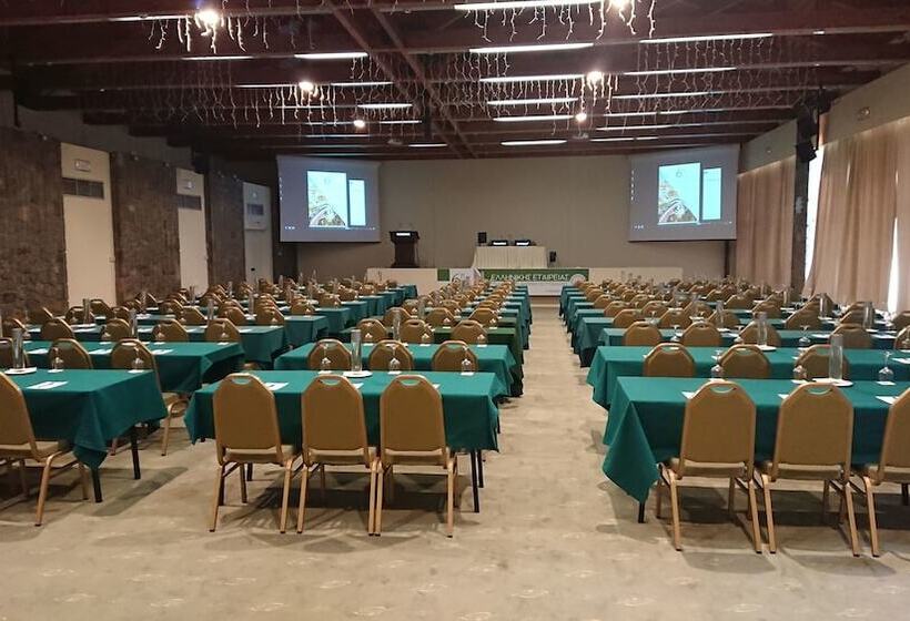 Domotel Anemolia Mountain Resort