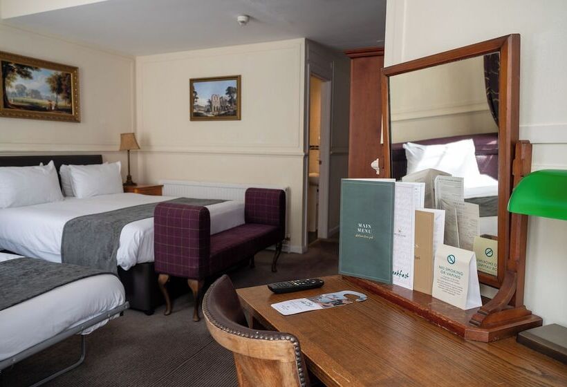 ホテル Antelope By Greene King Inns