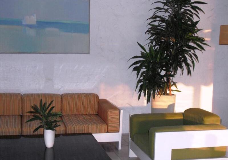 Отель Apollo Resort