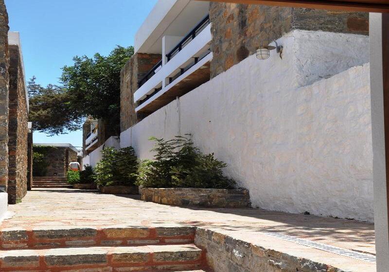 בית מלון כפרי Ariadne Beach  Adults Only