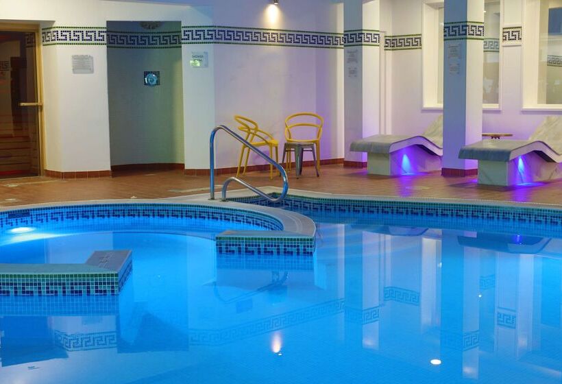 Barton Manor Hotel & Spa; Bw Signature Collection