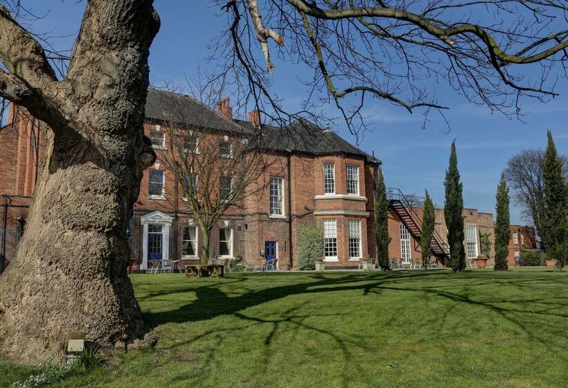 בית מלון כפרי Best Western Plus West Retford