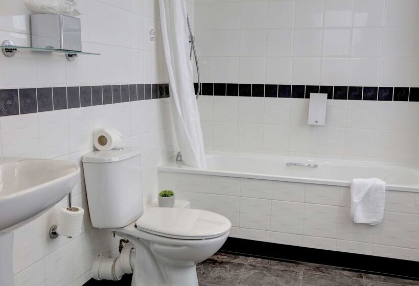 Отель Best Western Stoke On Trent City Centre