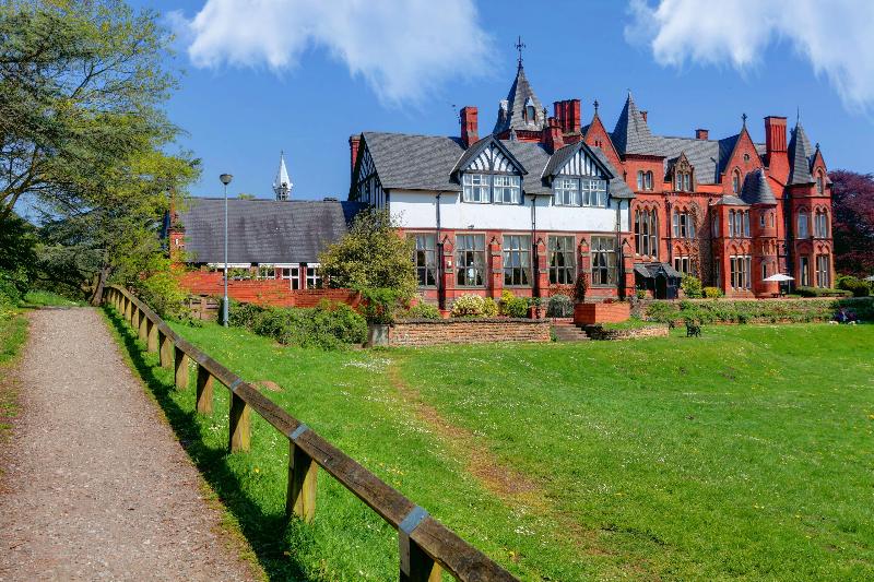 호텔 Bestwood Lodge