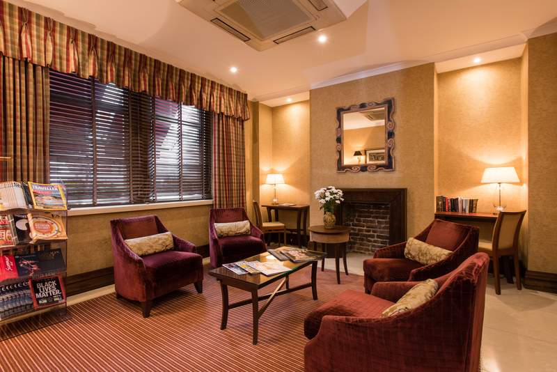 Отель Blandford