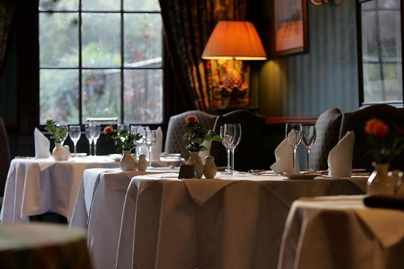 בית מלון כפרי Burt S