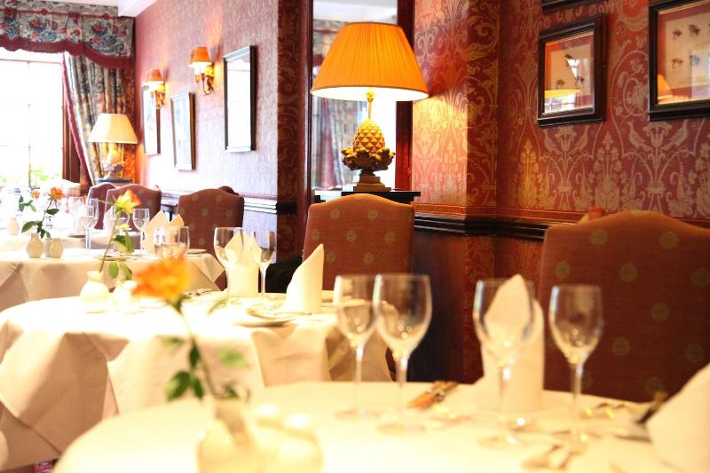 בית מלון כפרי Burt S