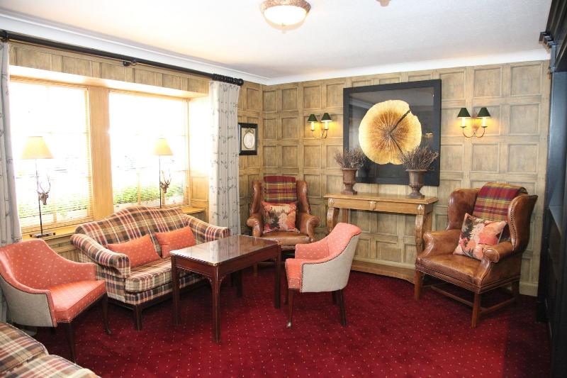 בית מלון כפרי Burt S